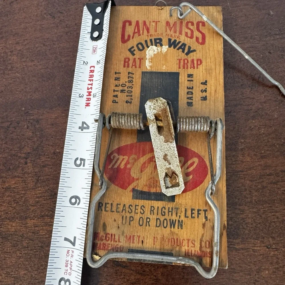 McGill Can't Miss Wooden 4 Way Rat Trap Vintage Large